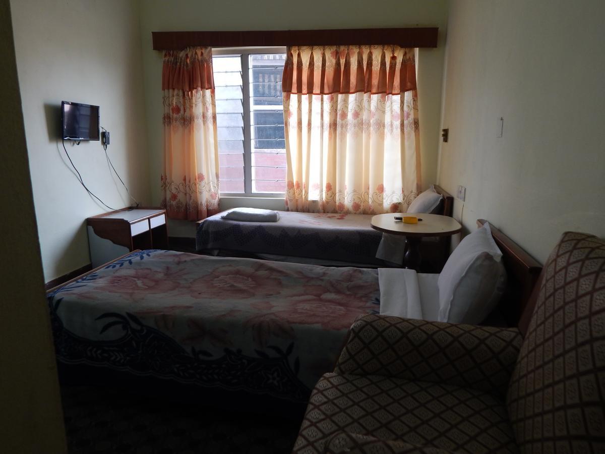 Hotel Marigold Pokhara Dış mekan fotoğraf