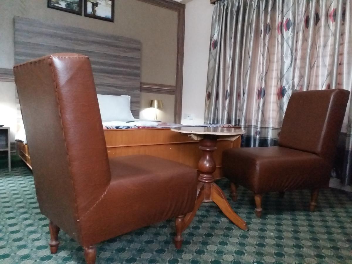 Hotel Marigold Pokhara Dış mekan fotoğraf