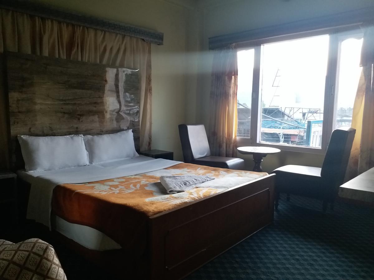 Hotel Marigold Pokhara Dış mekan fotoğraf